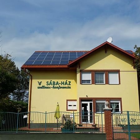 Saba-Haz Hotell Balatonboglár Exteriör bild